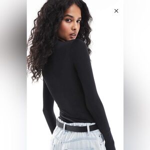 Pull&Bear polyamide sculpt long sleeve bodysuit in black